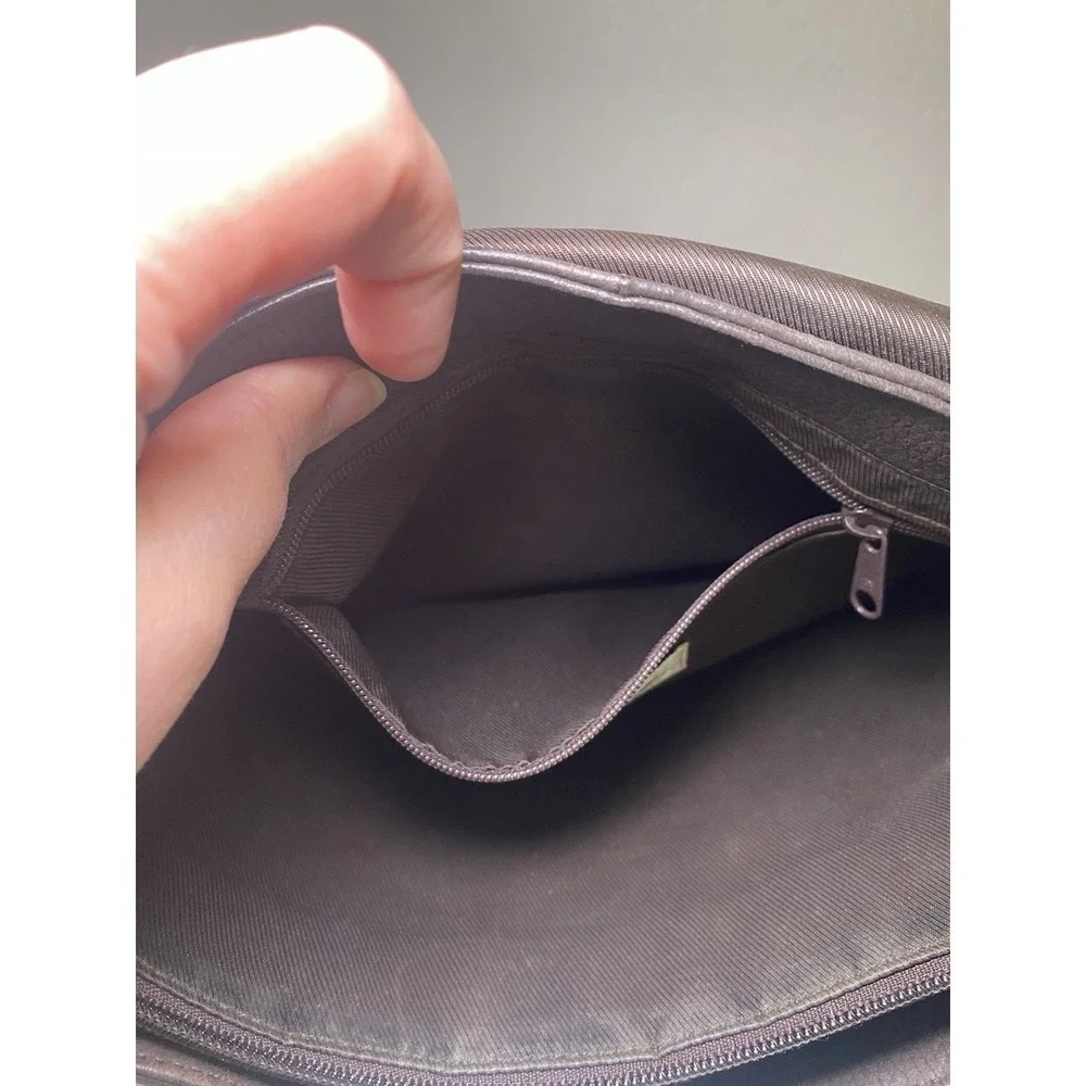 The Sak Crossbody Bag Brown Leather Satchel Flap Inside Pockets Divider Used